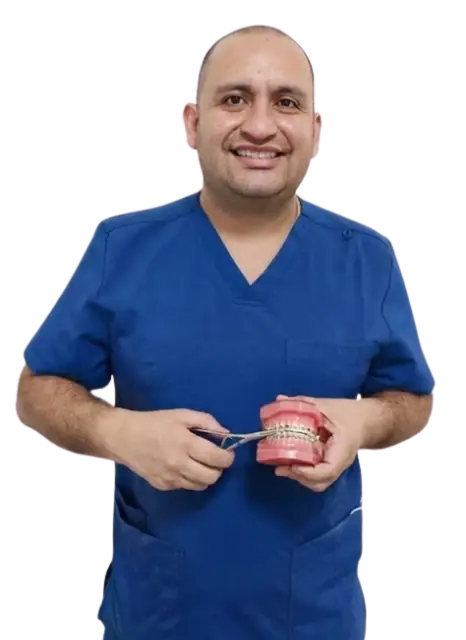 Dr.-Edwin-riaño-odontologia